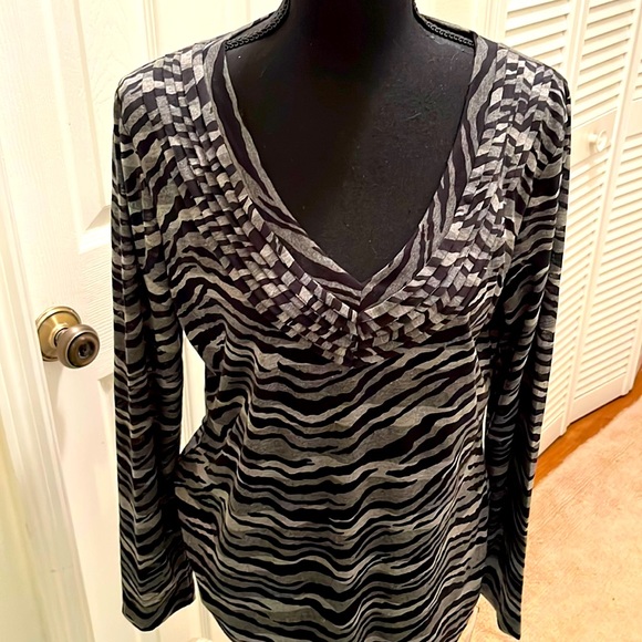 Dana Buchman long sleeved top - Picture 1 of 6